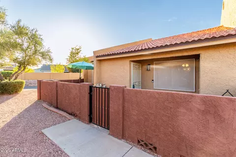 Exterior - 3511 E Baseline Rd #1074, Phoenix, AZ 85042 photo 4 of 14