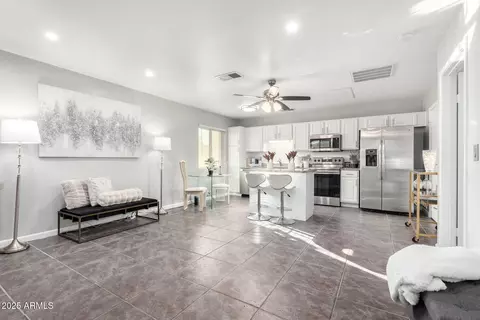 3511 E Baseline Rd #1074, Phoenix, AZ 85042