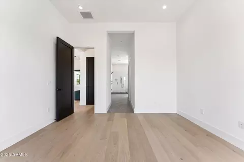 Bedroom - 4546 E Glenrosa Ave, Phoenix, AZ 85018 photo 3 of 6
