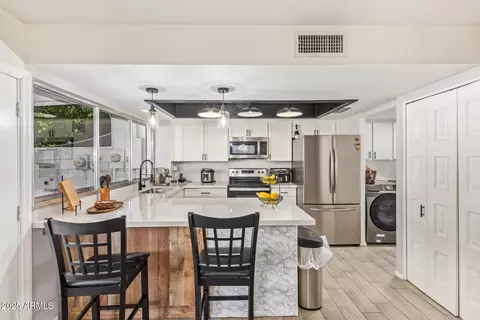 4807 W Northern Ave, Glendale, AZ 85301