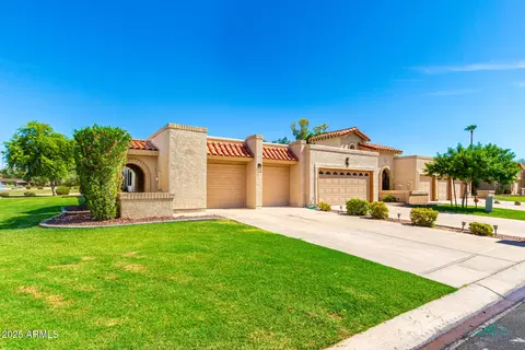 10102 E Michigan Ave, Sun Lakes, AZ 85248