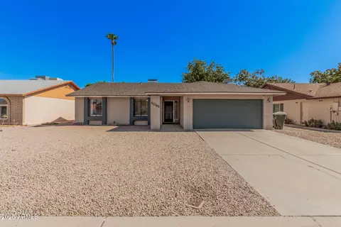 4049 W Mercer Ln, Phoenix, AZ 85029