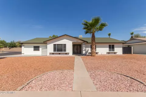 8419 N 57th Dr, Glendale, AZ 85302