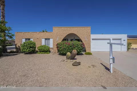 16202 N 106th Ave, Sun City, AZ 85351