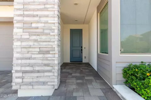 Entry Way - 1479 E Rakestraw Ln, Gilbert, AZ 85298 photo 1 of 6