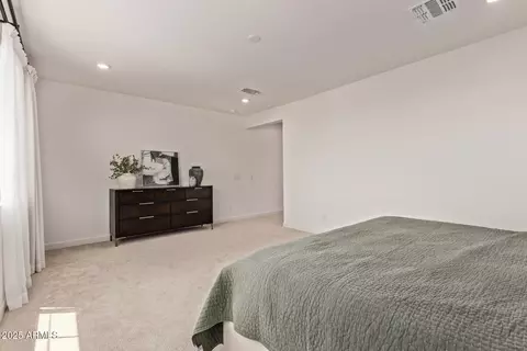 Bedroom - 1479 E Rakestraw Ln, Gilbert, AZ 85298 photo 2 of 9