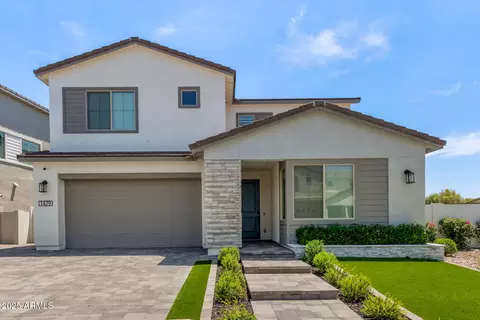Exterior - 1479 E Rakestraw Ln, Gilbert, AZ 85298 photo 2 of 19