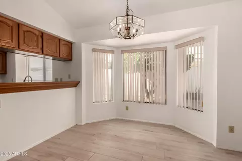 Dining - 3228 E Taro Ln, Phoenix, AZ 85050 photo 1 of 1