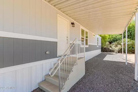7633 E Harmony Ave, Mesa, AZ 85209 photo 2