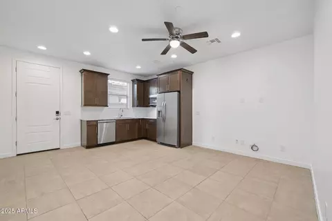 Entry Way - 9625 E Tesla Ave, Mesa, AZ 85212 photo 4 of 5