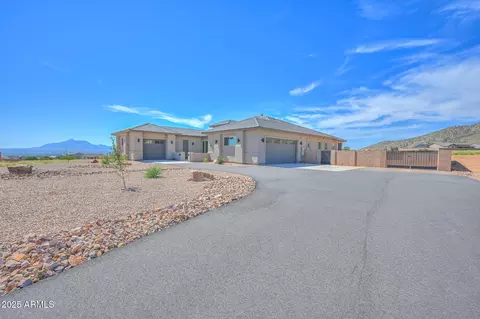 6210 E Red Oak Cir, Hereford, AZ 85615