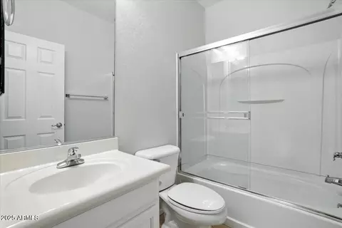 Bath - 4744 E Olney Ave, Gilbert, AZ 85234 photo 1 of 4