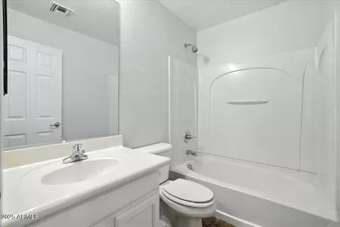 Bath - 4744 E Olney Ave, Gilbert, AZ 85234 photo 4 of 4