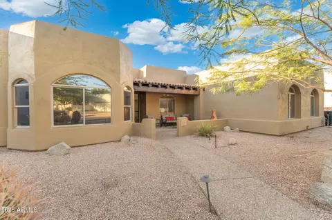 7130 E Saddleback St #51, Mesa, AZ 85207