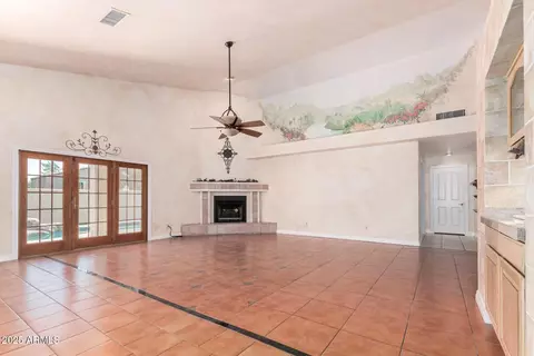 Living - 1325 E Treasure Cove Dr, Gilbert, AZ 85234 photo 3 of 7