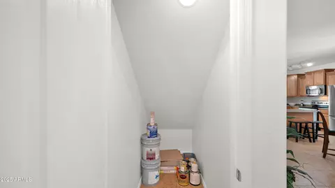Entry Way - 4363 E Morrow Dr, Phoenix, AZ 85050 photo 5 of 6