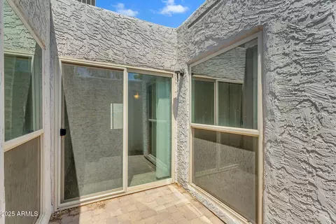 Exterior - 337 E Ambassador Dr, Tempe, AZ 85288 photo 4 of 9