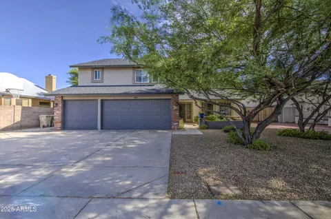 6017 W Villa Maria Dr, Glendale, AZ 85308