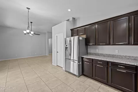 Entry Way - 1092 W Vaughn Ave, Gilbert, AZ 85233 photo 2 of 4