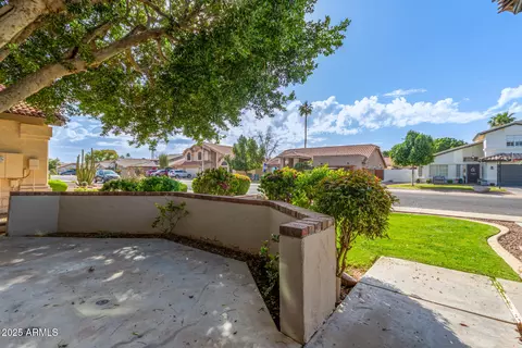 1920 E Belmont Dr, Tempe, AZ 85284 photo 7