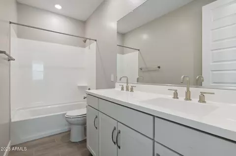 5845 E Zachary Dr, Phoenix, AZ 85054 photo 22
