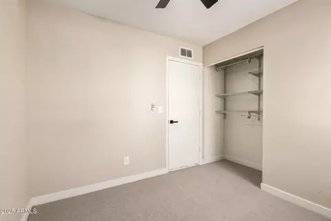 Bedroom - 4240 N 73rd Ave, Phoenix, AZ 85033 photo 6 of 8