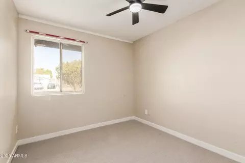 Bedroom - 4240 N 73rd Ave, Phoenix, AZ 85033 photo 5 of 8