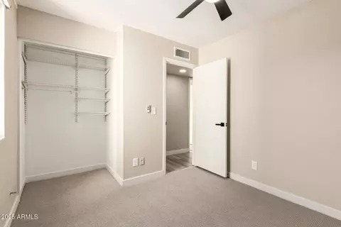 Bedroom - 4240 N 73rd Ave, Phoenix, AZ 85033 photo 8 of 8