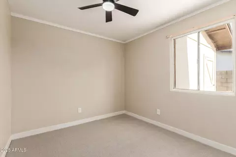 Bedroom - 4240 N 73rd Ave, Phoenix, AZ 85033 photo 7 of 8