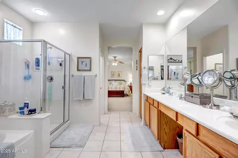 Bath - 3336 W King Dr, Anthem, AZ 85086 photo 1 of 2