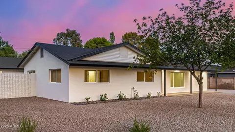 Other - 6211 N 11th Ave, Phoenix, AZ 85013 photo 4 of 37