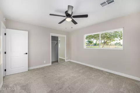 Bedroom - 6211 N 11th Ave, Phoenix, AZ 85013 photo 7 of 8