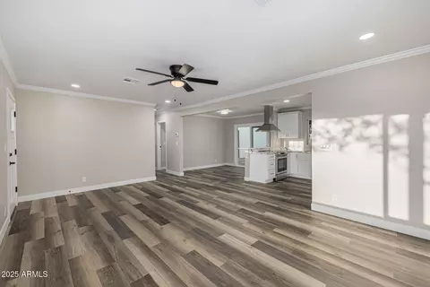 Living - 6211 N 11th Ave, Phoenix, AZ 85013 photo 3 of 4