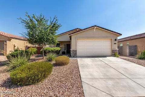 7027 Eagle Nest Way, San Tan Valley, AZ 85143