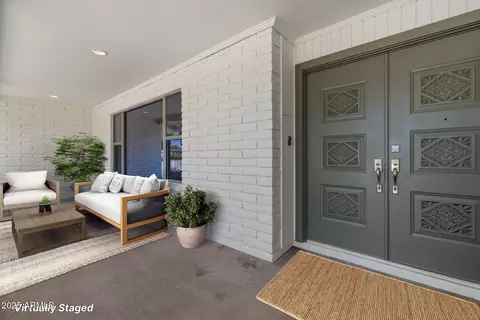 Exterior - 3437 E Meadowbrook Ave, Phoenix, AZ 85018 photo 4 of 9