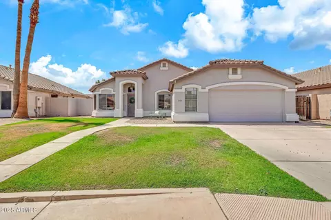 2249 E Manor Dr, Gilbert, AZ 85296