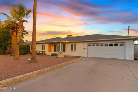 6827 E Palm Ln, Scottsdale, AZ 85257