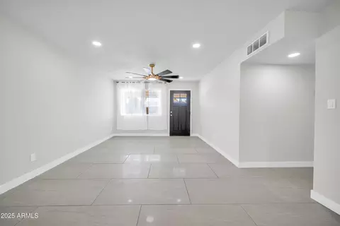 3736 W Wethersfield Rd, Phoenix, AZ 85029 photo 16