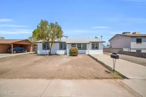 3736 W Wethersfield Rd, Phoenix, AZ 85029 photo 9