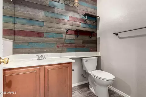 Bath - 1424 Elgin St, Gilbert, AZ 85295 photo 1 of 4
