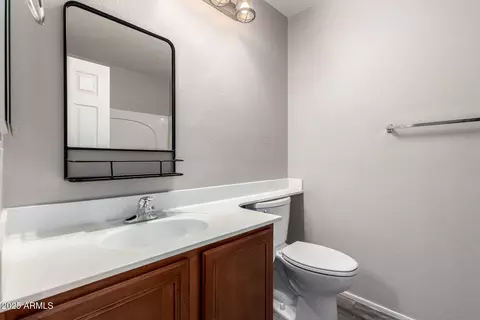 Bath - 1424 Elgin St, Gilbert, AZ 85295 photo 4 of 4