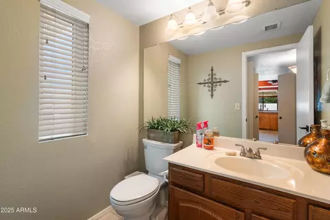 3227 E Clark Rd, Phoenix, AZ 85050 photo 18