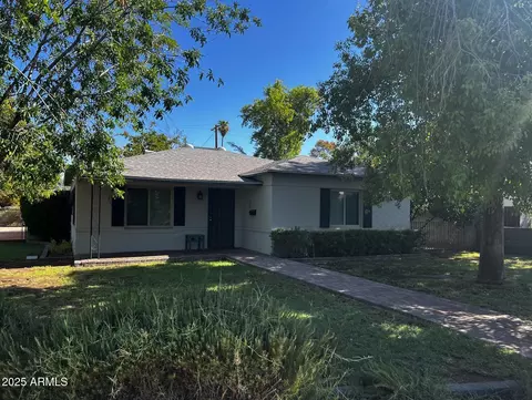 2428 E Verde Ln, Phoenix, AZ 85016