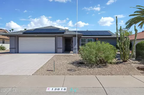 13618 W Gemstone Dr, Sun City West, AZ 85375