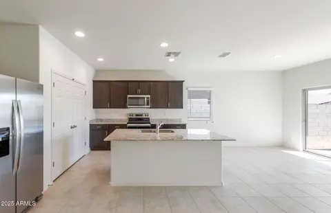 43005 W Palo Amarillo Rd, Maricopa, AZ 85138
