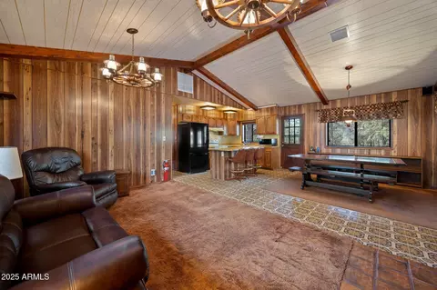 2084 Indian Trl, Overgaard, AZ 85933 photo 13