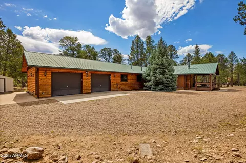 2084 Indian Trl, Overgaard, AZ 85933 photo 3