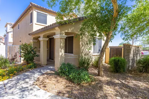 3837 E Santa Fe Ln, Gilbert, AZ 85297