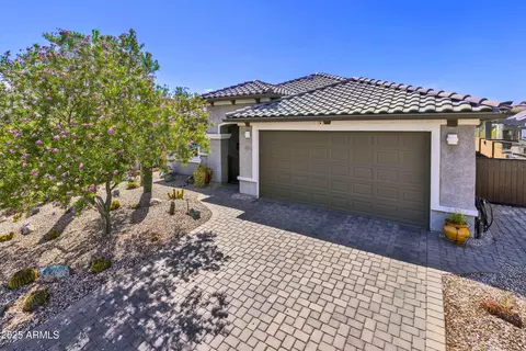 12035 N Raphael Way, Tucson, AZ 85742