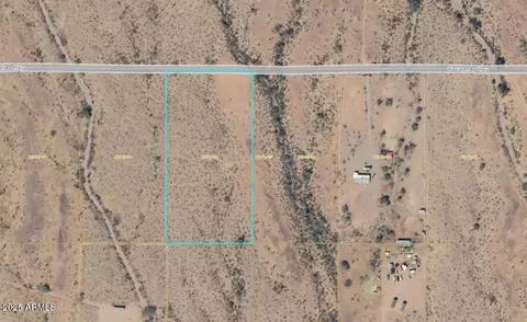 321 W Nn W Carefree Hwy #6, Wittmann, AZ 85361